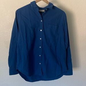 Everlane organic cotton blue button-up shirt size 12